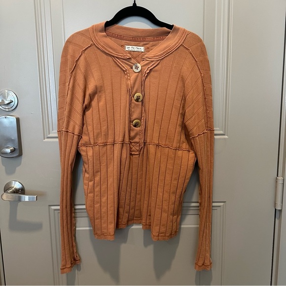 Free People We The Free In The Mix Henley Top Size Small Burnt Orange Ribbed - Picture 1 of 5
